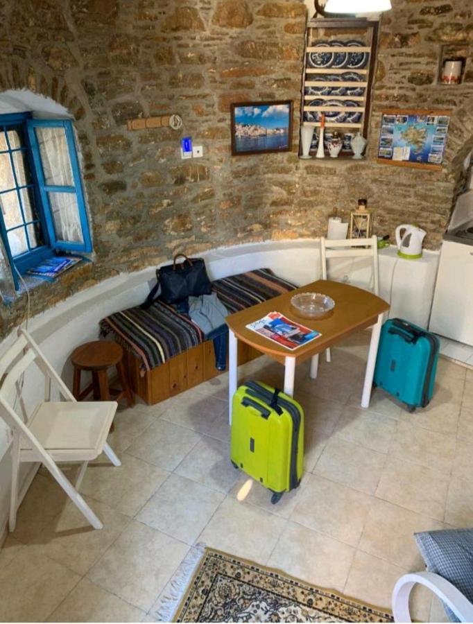 The Windmill Villa Sými Luaran gambar